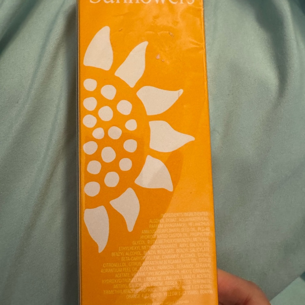 Elizabeth Arden Sunflowers Perfume 3.3 Fl oz 100 mL New in Box - Picture 2 of 3